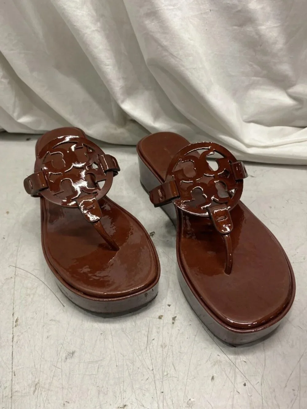 Tory Burch Miller Wedge 25MM Patent Leather Russet Brown US W6.5
